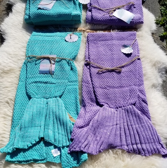 NWT Mermaid Tail knit Throw - Picture 8 of 8